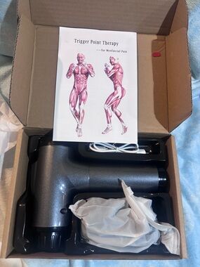 Percussion Massage Gun - Metallic Gray 🩶